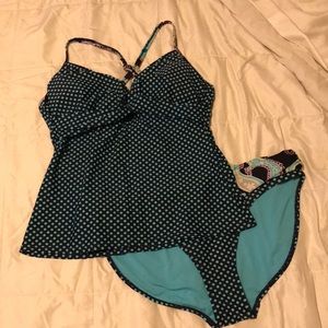 Athleta Swim Tankini Set